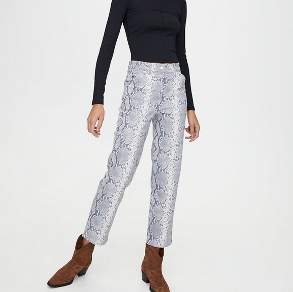 Aritzia Wilfred Free Snake Print Kelsey 